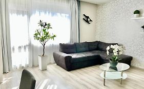 Downtown Dream Apartmans